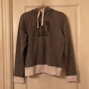 Under Armour Womens Sweatshirt